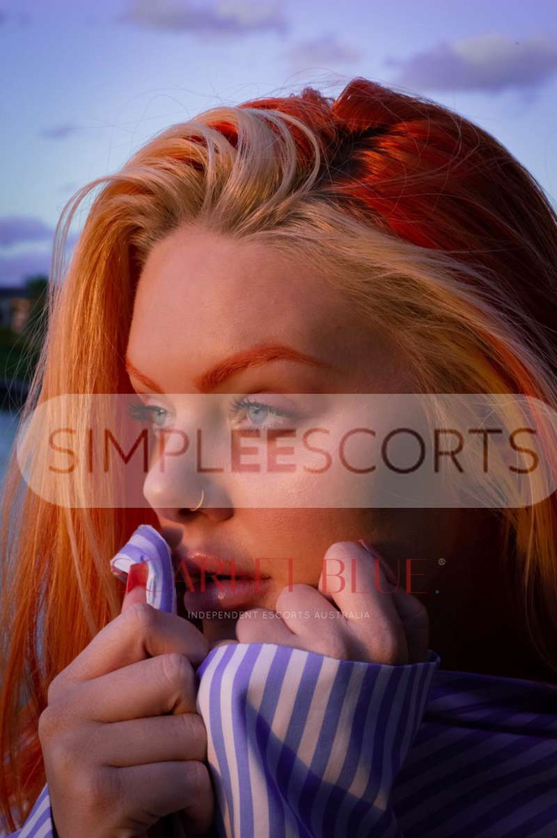 468366997 Gia Rouge