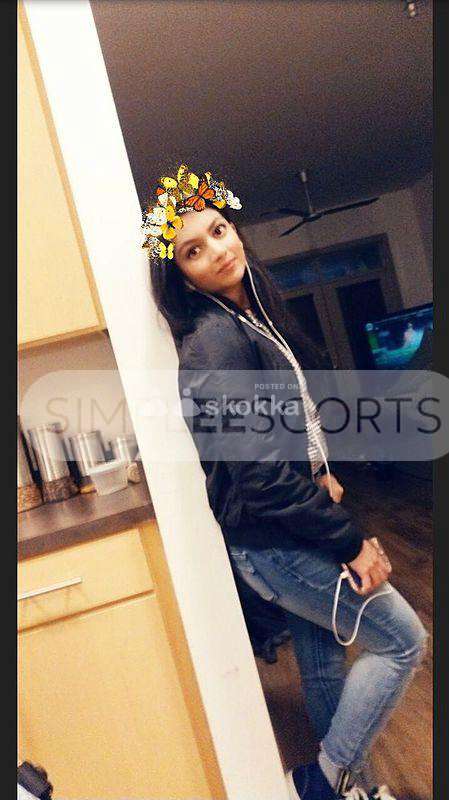 478165588 Classy curvy girl is available!