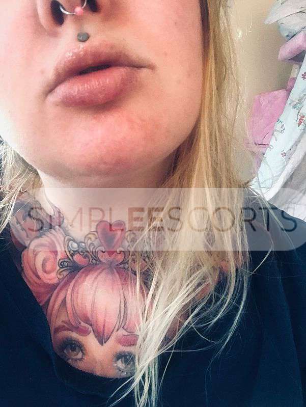 431902089 BBW Barbiedoll Girlfriend
