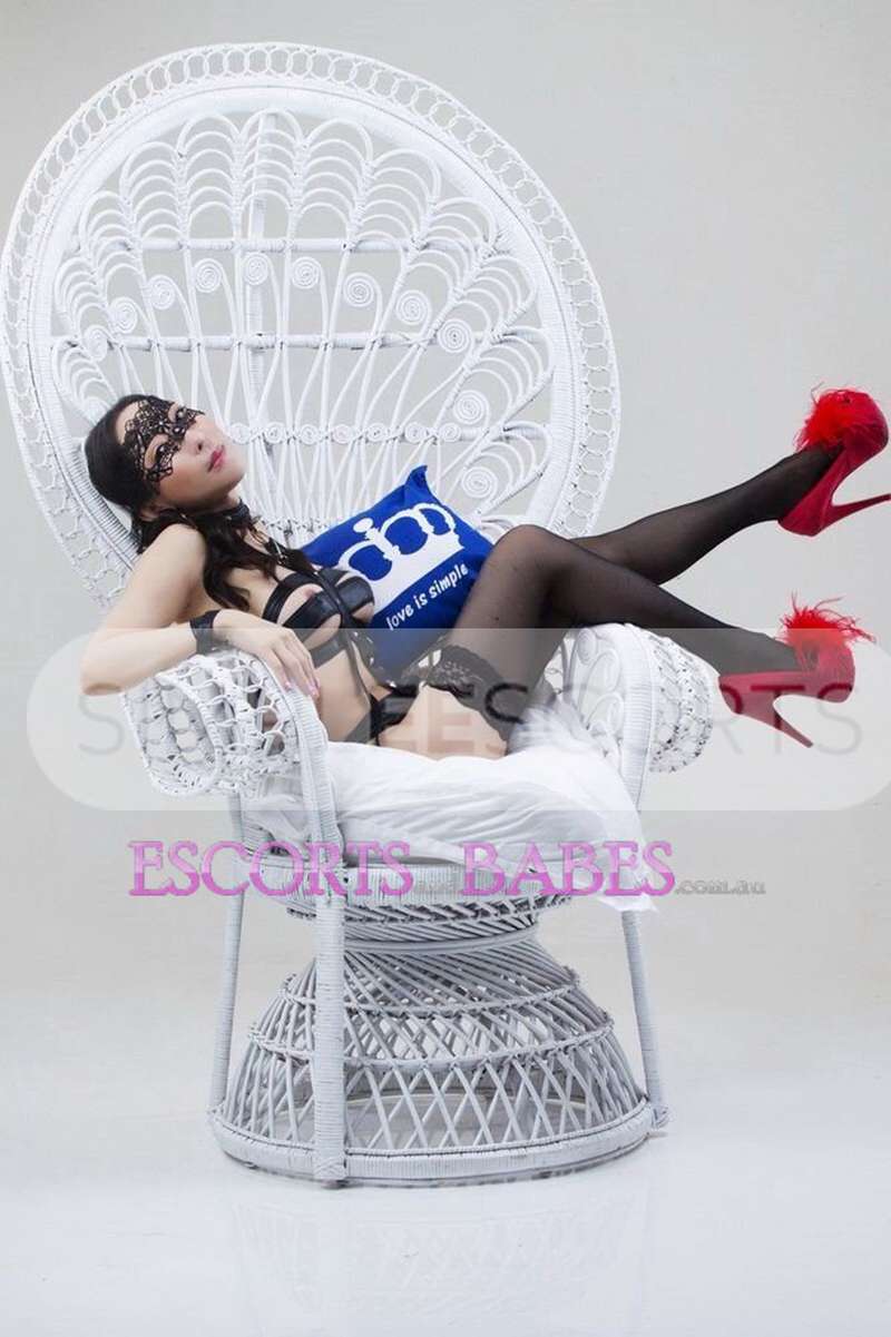 450299885 This is me Yuki top party blonde with big figure providing sex services