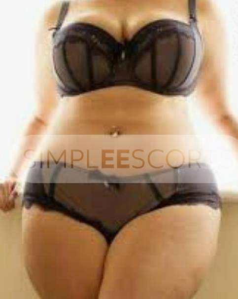 455612186 Porsha Fox ~Classy, Curvy, Party, Cougar