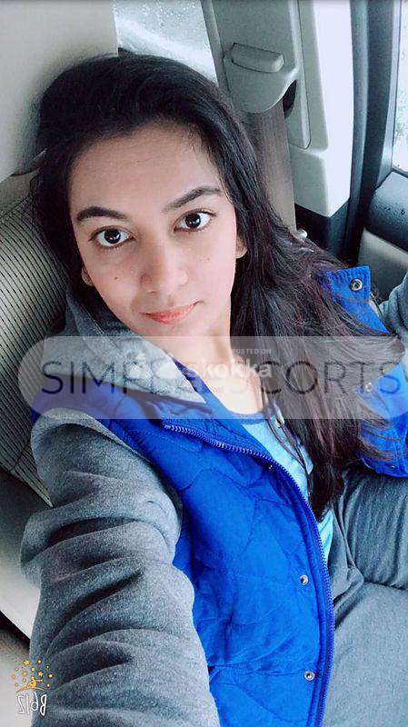 478165588 Classy curvy girl is available!