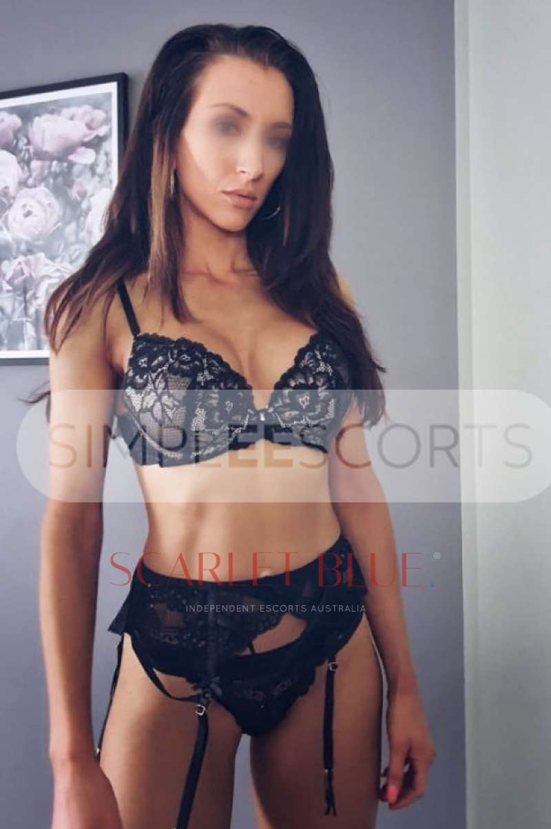 451177094 Delilah Lex
