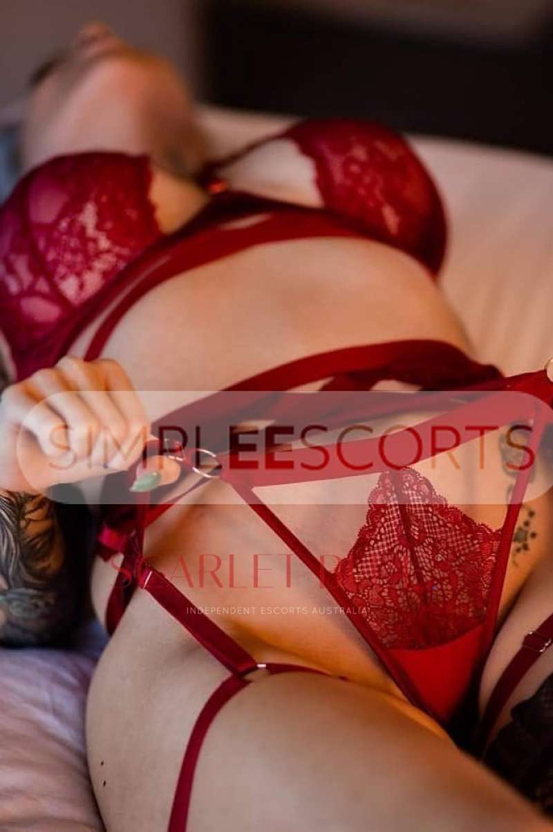400859488 Just a nice girl that looks a little naughty, Valentina M