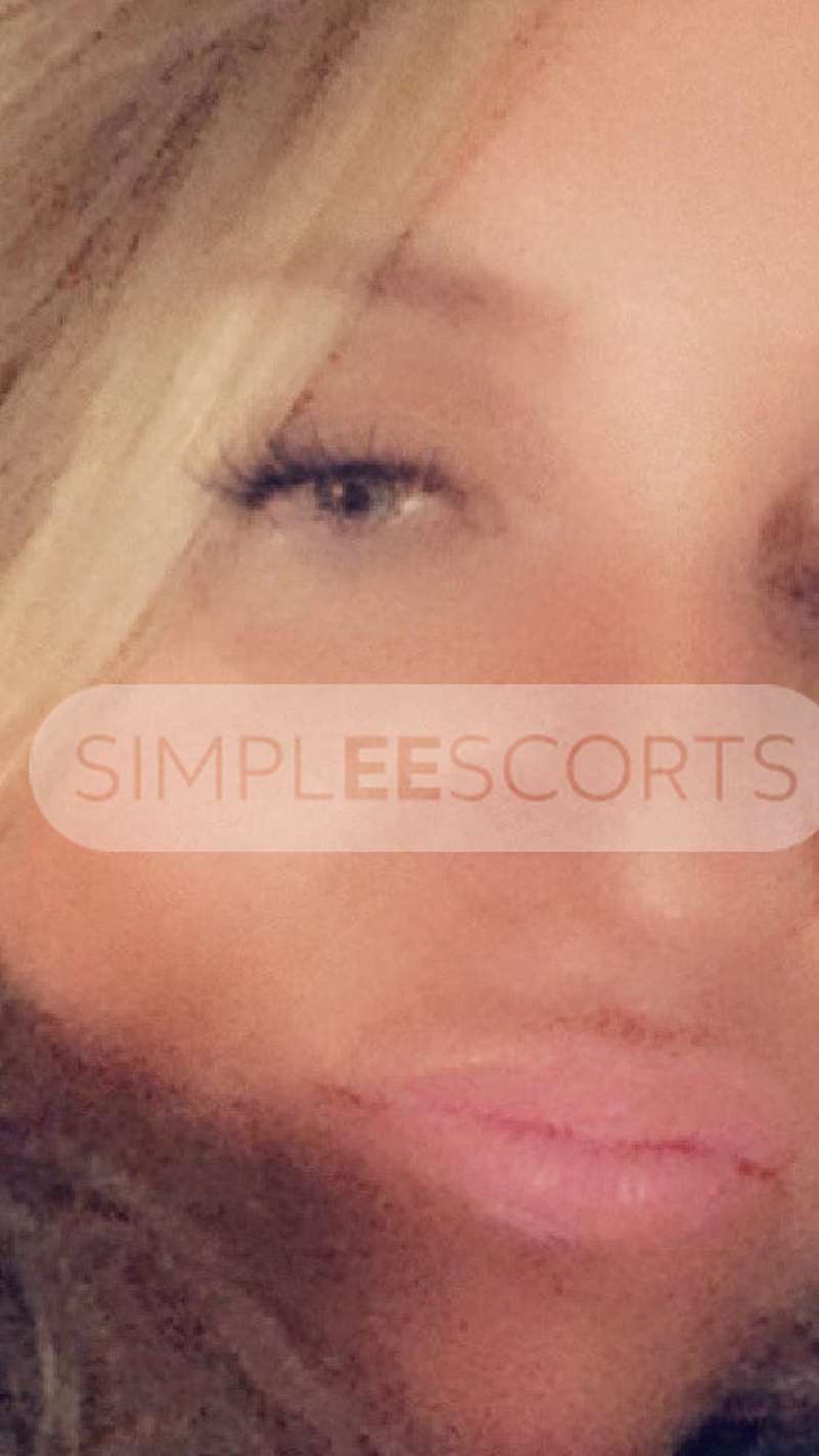 455612186 Porsha Fox ~Classy, Curvy, Party, Cougar