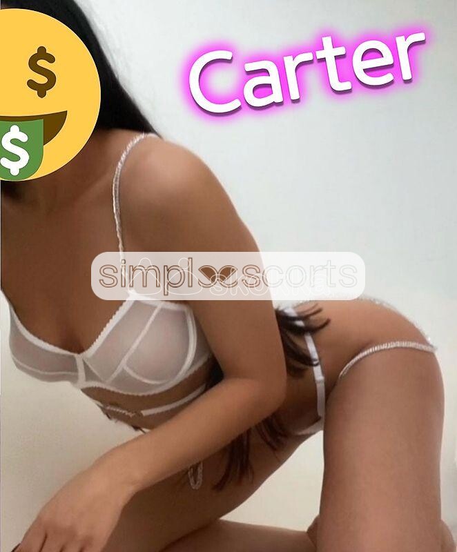 72728043 Servicio VIP exclusivo y de calidad con una modelito fitness