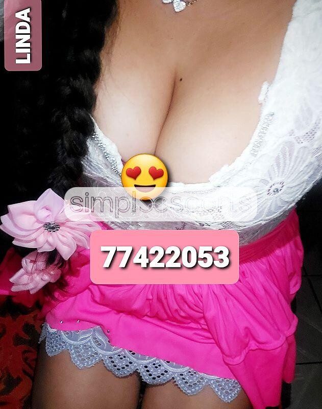 77422053 Cholita pechugona, fogosa y complaciente en la camita