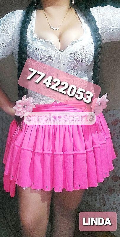 77422053 Cholita pechugona, fogosa y complaciente en la camita