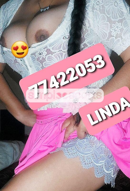 77422053 Cholita pechugona, fogosa y complaciente en la camita