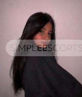 65641495 Me encanta cubrirte de caricias y besos.