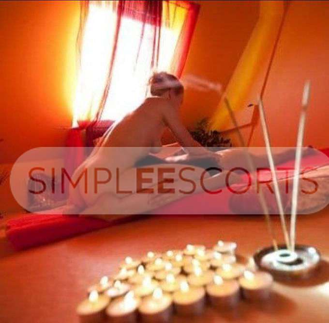 60776197 Mishel bellísima extranjera
Masajes eroticos sensuales si me conoces ya probaste lo mejor ven por más!!!