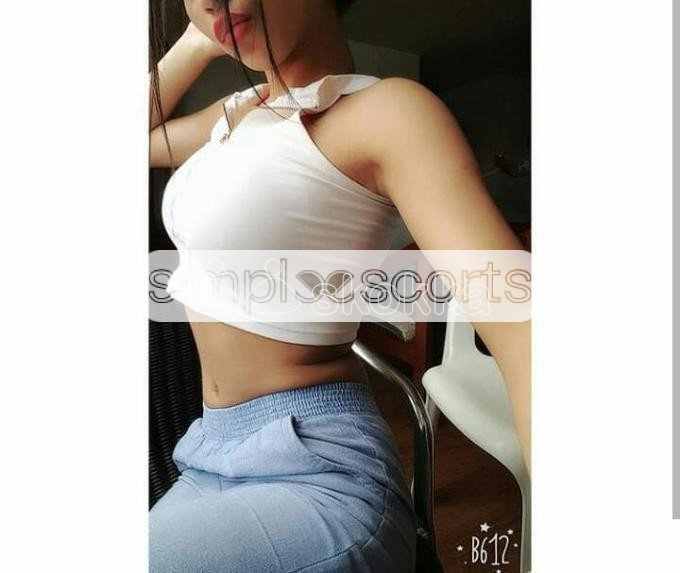 954491334 Camila Colombiana. 19 años.