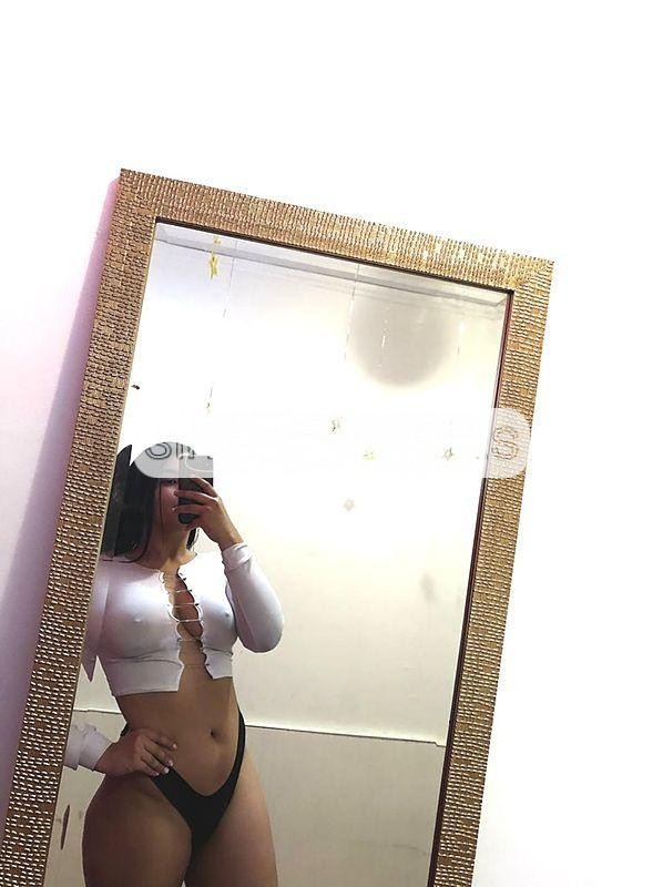 950468415 Soy Fernanda, una jovencita traviesa de 19 años con videollamadas