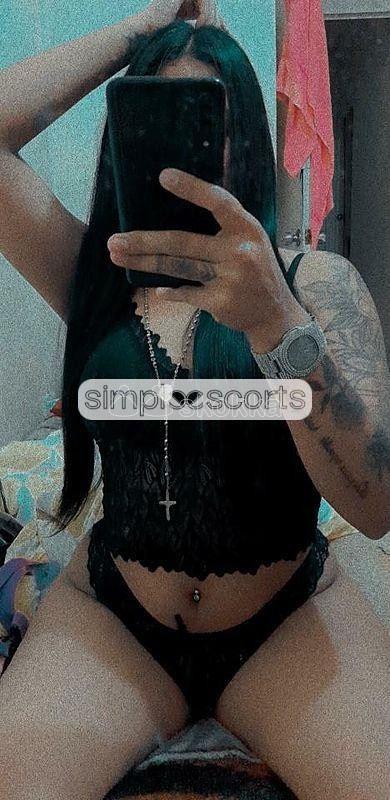 986993345 Haré que tiembles de deseo y excitación.