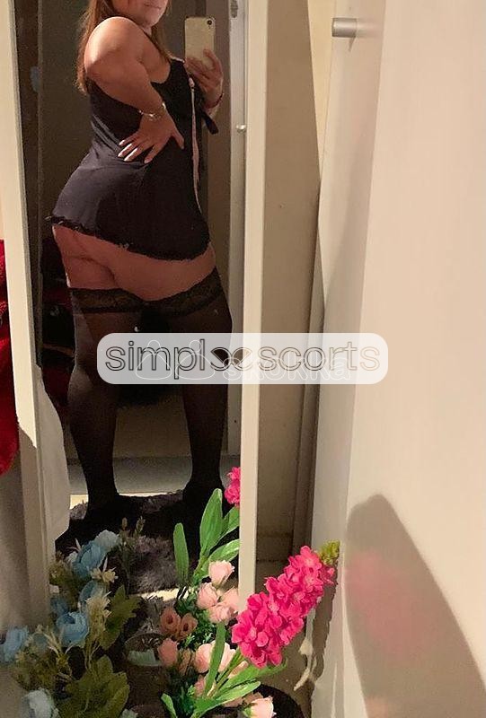 986993345 Haré que tiembles de deseo y excitación.