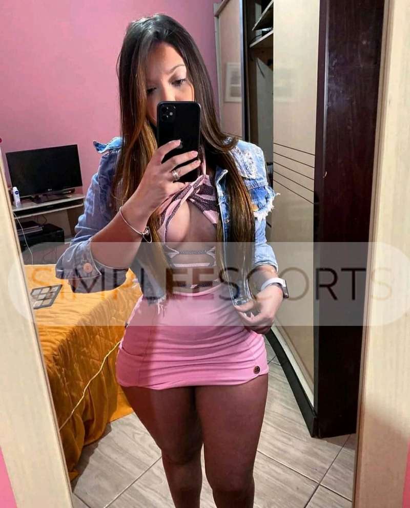 934618757 Andreitha bien ardiente