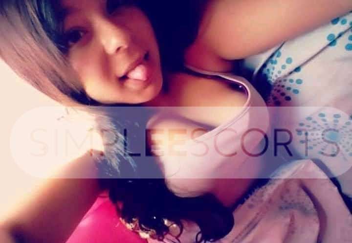 946773588 Colomba 18 años