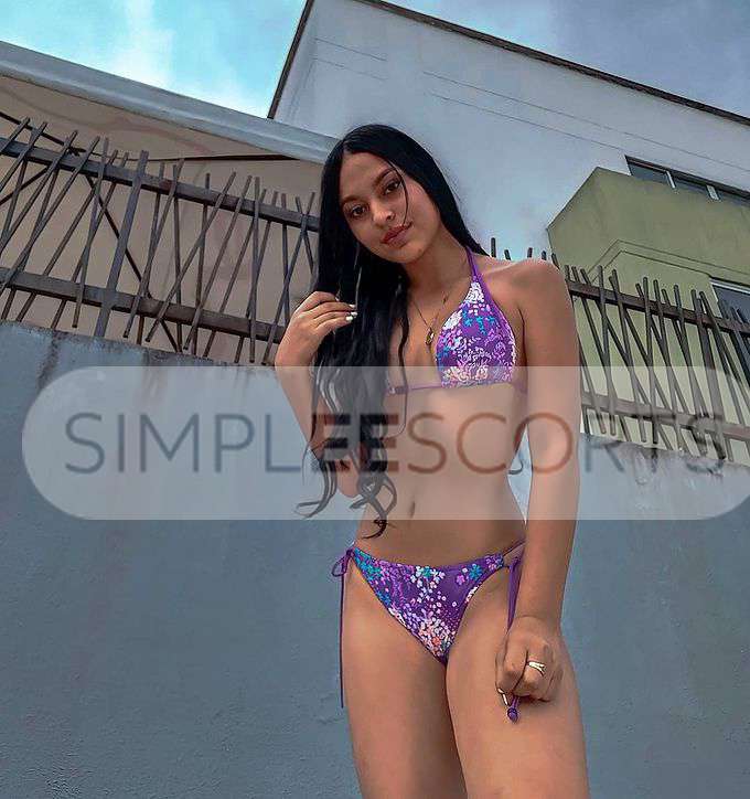 948699359 Momentos inolvidables con Luisa una Linda chica scort Nueva en tú ciudad