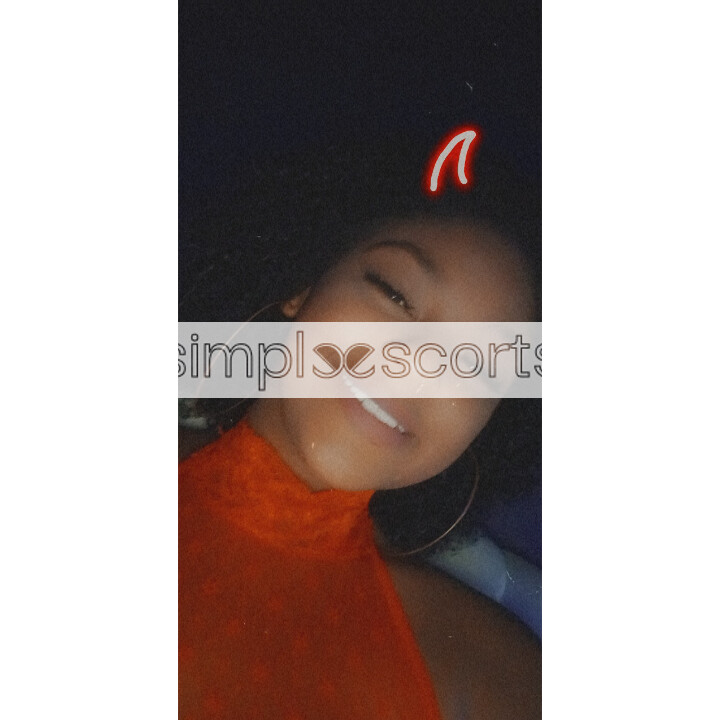 72529844 Morena caliente te ofrezco mis servicios de dama de compañia