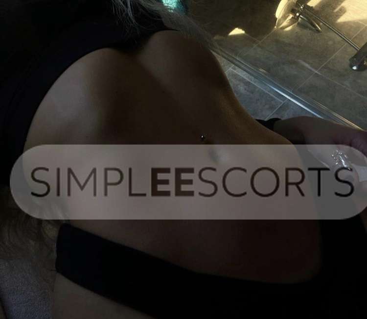 873982486 Irish escort