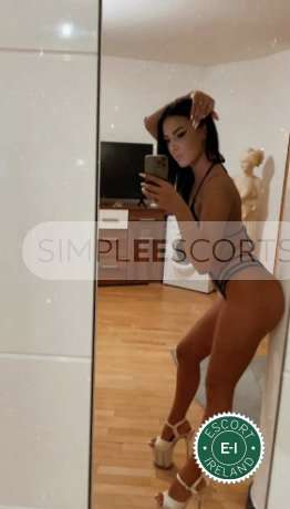 899564180 curvy hot babe Beatrice is new in town