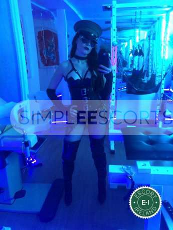 896126383 Mistress Imogen Embers