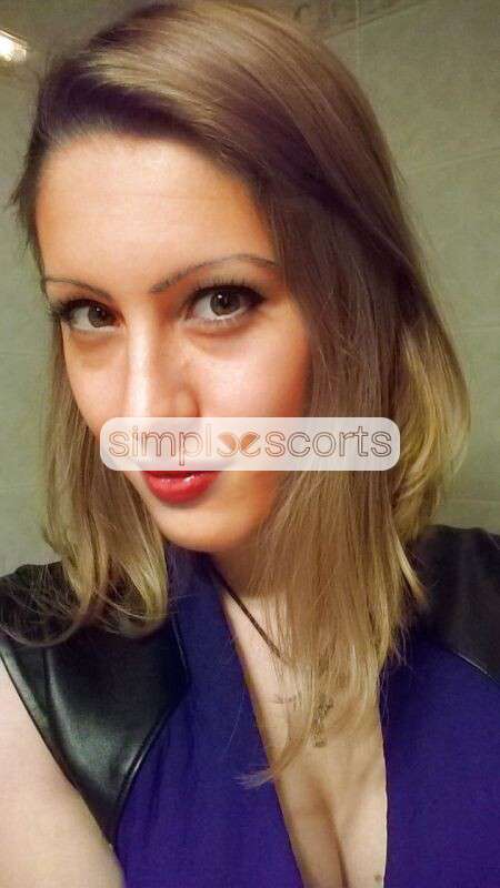 3792045826 Silvia STUDENTESSA IN ERASMUS 21ANNI NUOVA IN ZONA