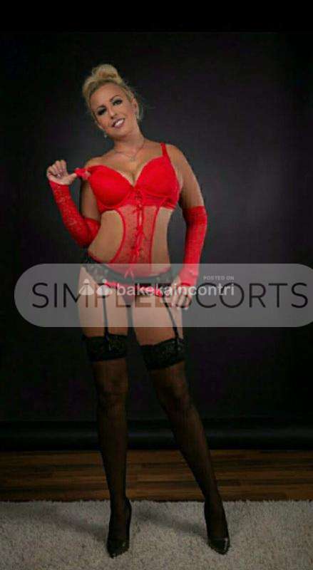 3471032154 Giovane milf a Cornelia/Irnerio