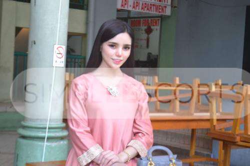 167105983 GOOD SERVICE CUTE PERSON – 22