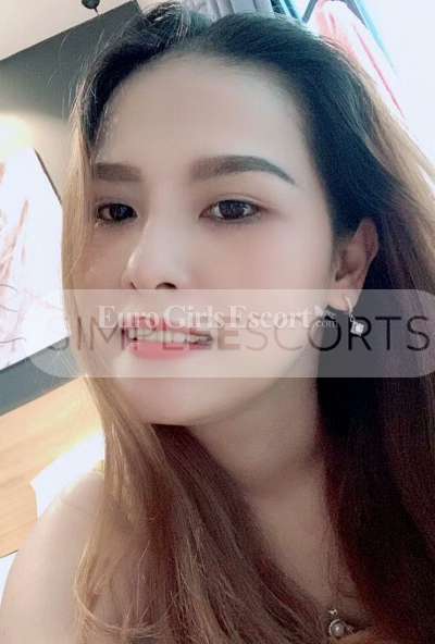 163224797 I am Elsa independant lady looking for decent gentlemen in Johor Bahru Malaysia