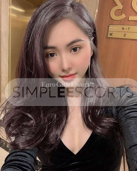 104266288 I'm Amy very hot high profile party girl giving services of escore sexual satisfaction in Selangor