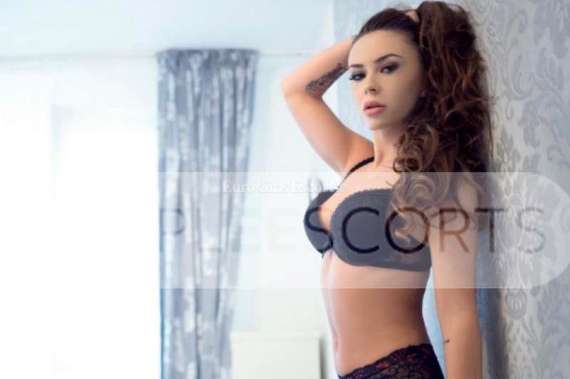 99649280 I'm Monikka charming and beautiful seductive party blonde full time available for body sex services.