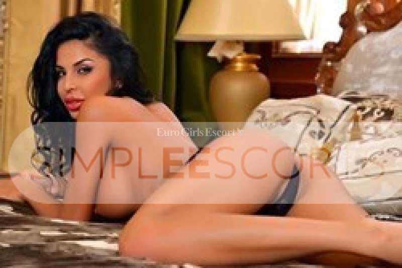 99345971 High profile busty sultry lady Liza living in Saint Julian