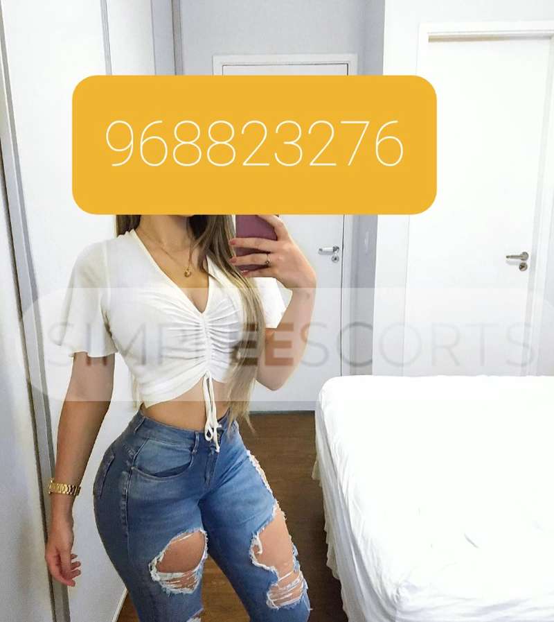 939393931 LESLIE 20 AÑOS AQUI EN AREQUIPA VIVO SOLA DOY SERVICIO COMPLETO EN PERSONA O SHOW ONLINE