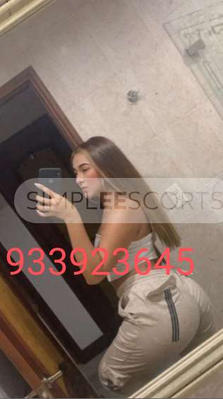 933923645 sexy voluptuosa y travieza scort