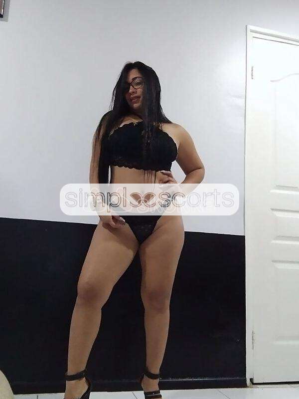 942521755 Ten el más rico orgasmo con nosotras
