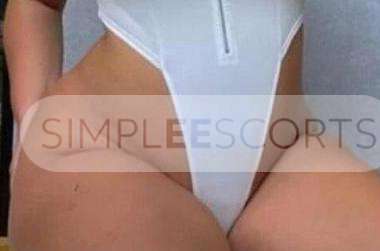 07405044501 This is high profile top seductive party blonde living in Leeds