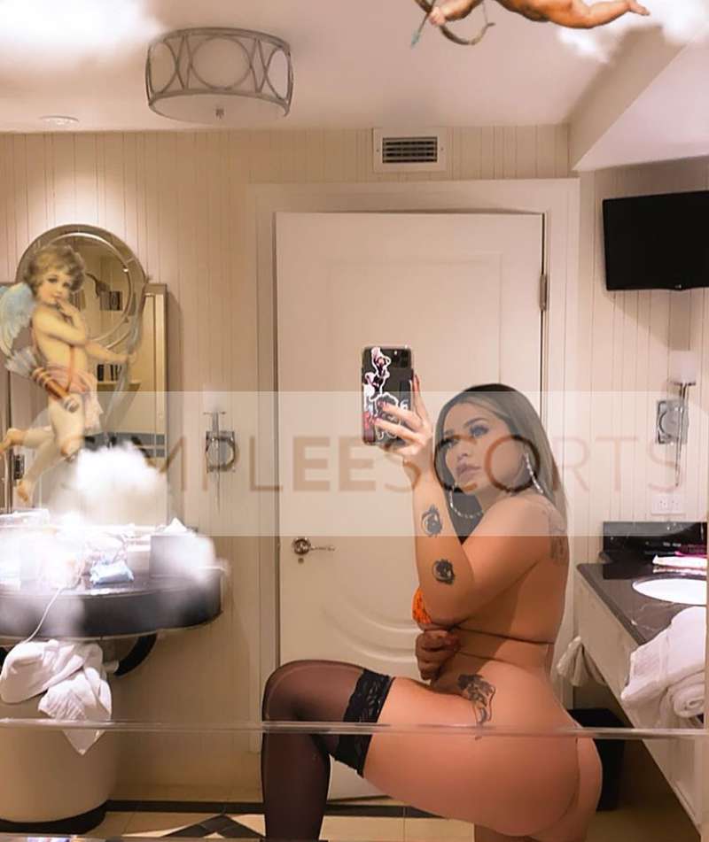 07588696631 New hot escort in town