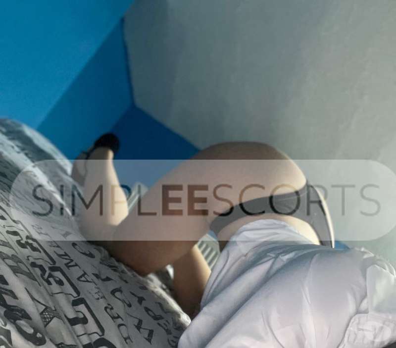 7448221288 This is high profile top Independent party blonde living in Leeds
