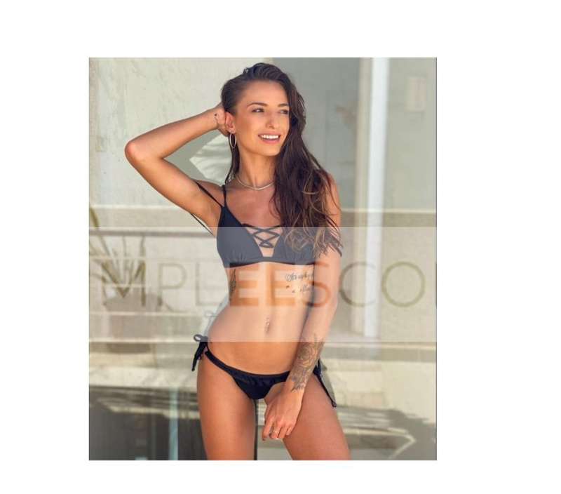 7761207883 Hi Boys! I am Anny stunning curvy skin girl living alone in Oxford looking for good company