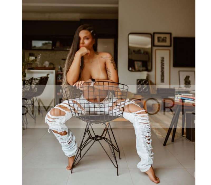 7594129140 SEXY BRAZILIAN ESCORT GIRL