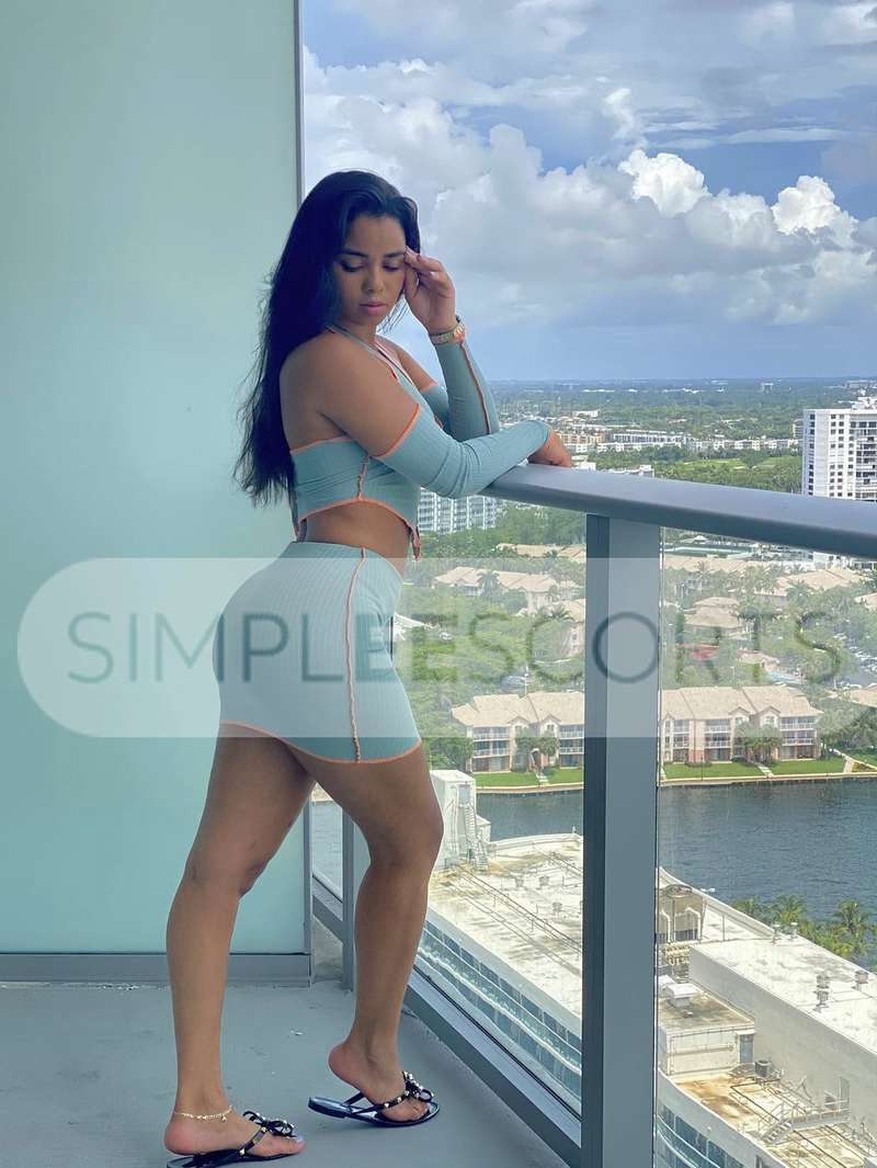 7361617191 Hot lady available here for hook up service