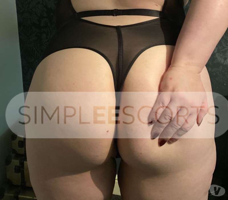 07703442209 ENGLISH Stunning BBW Holly GF, Domme, Taboo! 07703 442209