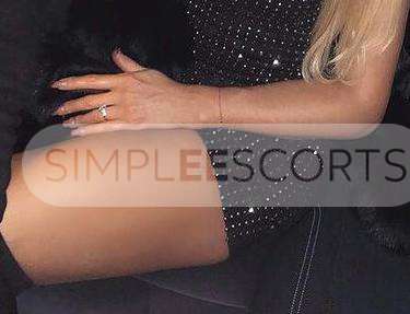 07517018435 Busty hot party girl women Miyuki in Manchester is ready for you to satisfy your needs