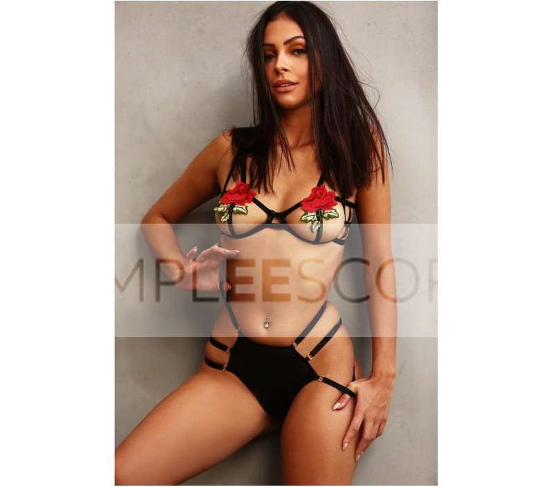 07448656311 Hot Julia for you